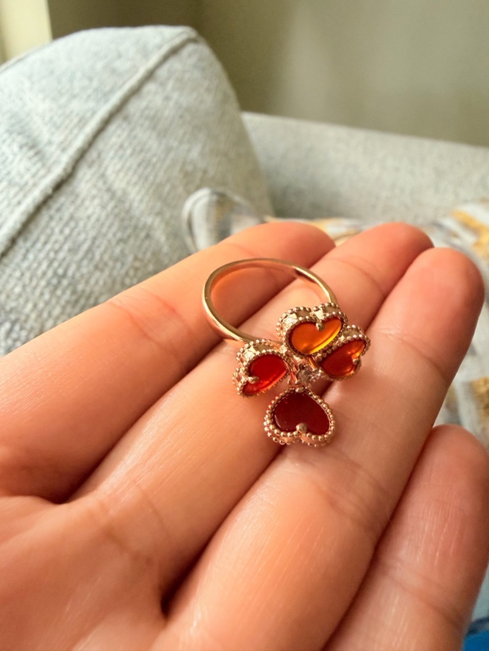Red Clover Heart Pendant Necklace - Picture 9 of 10